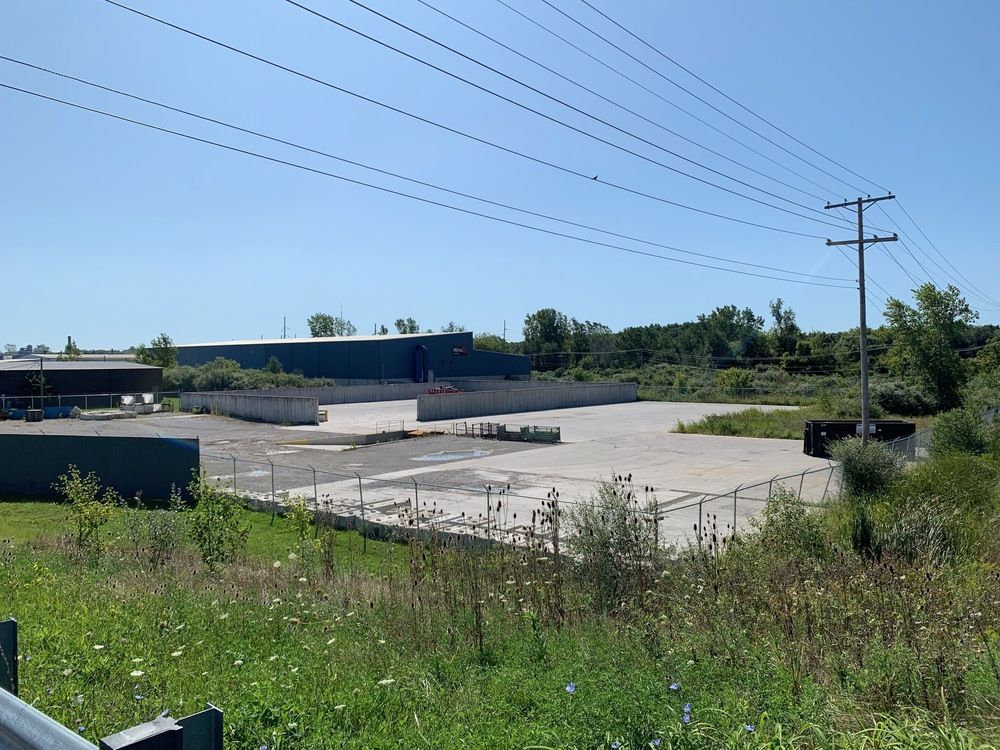 2150 Production Road, Kendallville, IN 46755